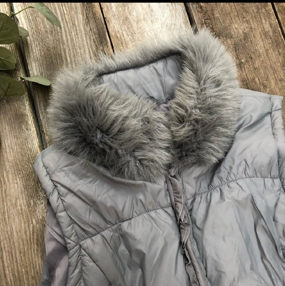 Fur Neckline Vest